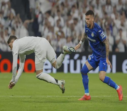 大乐透期号,专家推荐,亚冠质合分,赢彩网,彩票平台,彩票投注,数据分析,精准预测